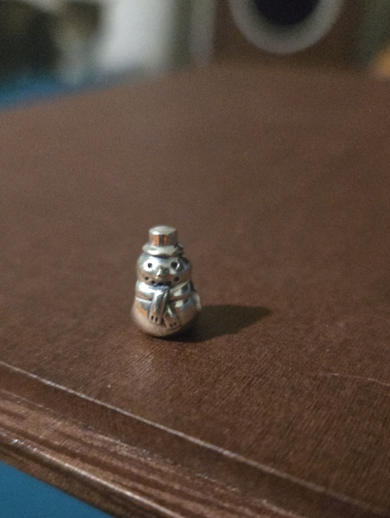 Pandora Jewelry - retired Authentic Pandora Sterling Silver Snowman Charm (item #790374)